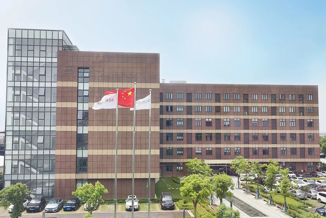 1670554454484302 1670554454484302